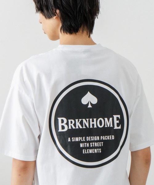 brknhome(ブロークンホーム)の「【brknhome/ブロークンホーム】サークルロゴ バックプリントTシャツ オーバーサイズ(Tシャツ/カットソー・メンズ・ホワイト/ブラック・MEDIUM/LARGE)」の1枚目の写真