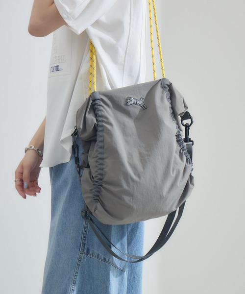 Paradise Picnic(パラダイスピクニック)の「TRANOI. 2WAY TORA BAG(トートバッグ・レディース・グレー/ブラック/アイボリー・FREE)」の3枚目の写真