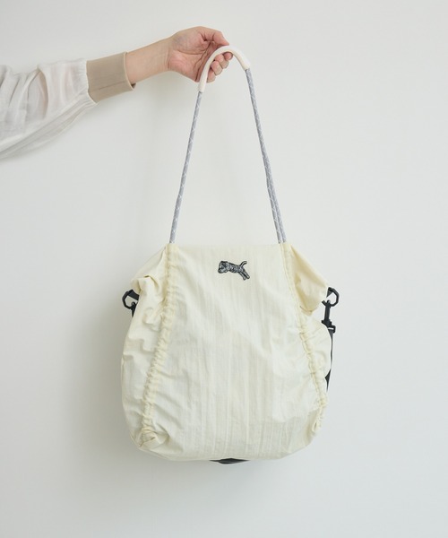 Paradise Picnic(パラダイスピクニック)の「TRANOI. 2WAY TORA BAG(トートバッグ・レディース・グレー/ブラック/アイボリー・FREE)」の10枚目の写真