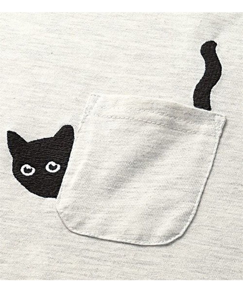 BELLUNA PLUS(ベルーナ)の「ネコ刺しゅうビッグプルオーバー(Tシャツ/カットソー・レディース・チャコール/オフホワイト/ホワイト系/オートミール・X-LARGE/LARGE/MEDIUM)」の6枚目の写真