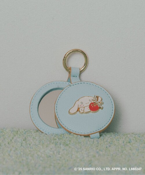 VIS（ビス）の「【シナモロール】VIS別注ミラーチャーム（キーホルダー・レディース・サックスブルー/ベージュ系その他・FREE）」の2枚目の写真