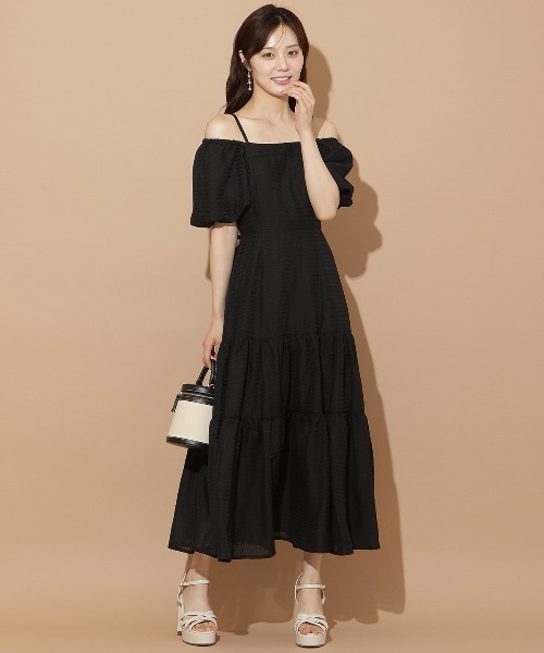 WILLSELECTION(ウィルセレクション)の「バルーンスリーブティアードワンピース(ワンピース・レディース・ブラック系その他/オフホワイト/ブラック・FREE)」の2枚目の写真