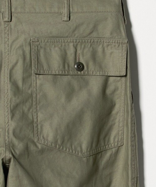 UNITED ARROWS（ユナイテッドアローズ）の「オーガニックコットン バックサテン ファティーグパンツ（その他パンツ・メンズ・オリーブ・M/XL/L/S）」の14枚目の写真