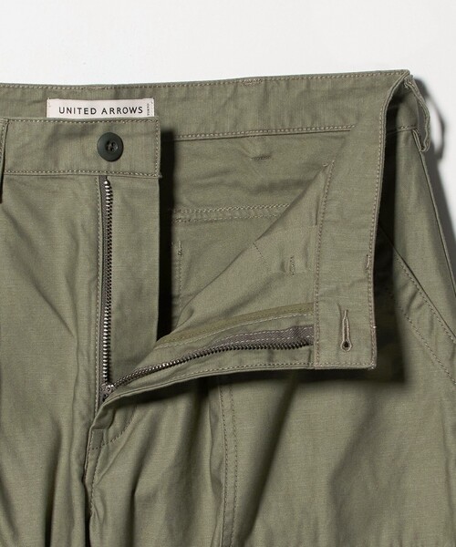 UNITED ARROWS（ユナイテッドアローズ）の「オーガニックコットン バックサテン ファティーグパンツ（その他パンツ・メンズ・オリーブ・M/XL/L/S）」の15枚目の写真
