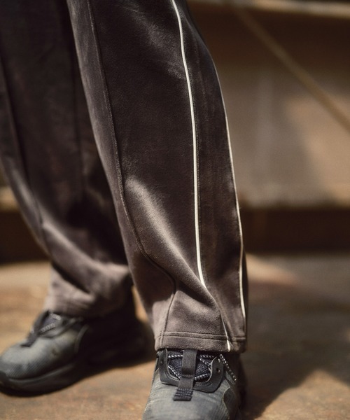 IPD(アイピーディー)の「【IPD】SHAKA VELOUR PANTS(その他パンツ・メンズ・ブラック・MEDIUM/LARGE/X-LARGE)」の7枚目の写真