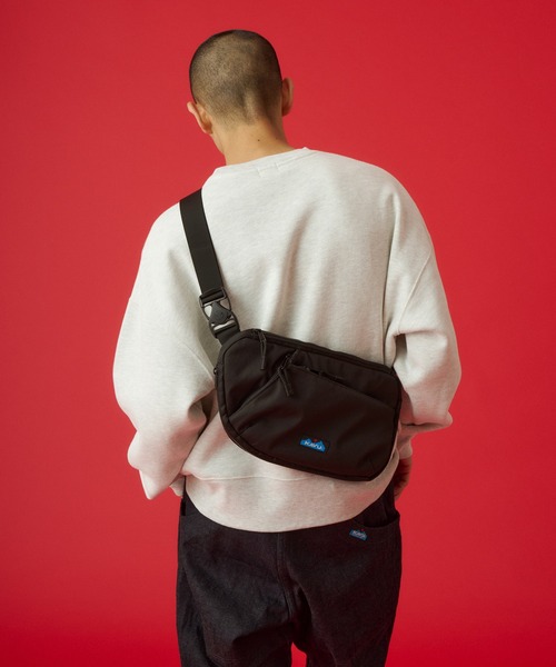 KAVU（カブー）の「KAVU/カブー Roam Sling/ロームスリング（ショルダーバッグ・メンズ・ブラック・FREE）」の4枚目の写真