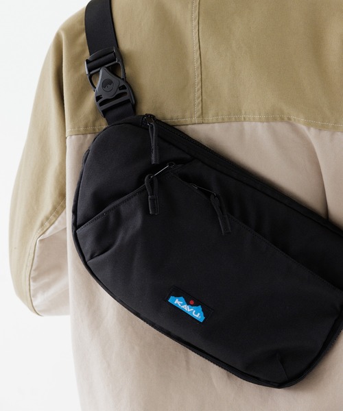 KAVU（カブー）の「KAVU/カブー Roam Sling/ロームスリング（ショルダーバッグ・メンズ・ブラック・FREE）」の6枚目の写真