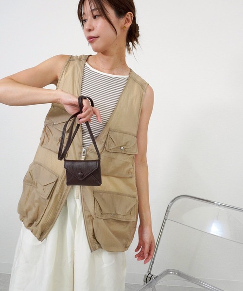 ナイロンポケットベスト　/ ベージュ TODAYFUL（トゥデイフル）の「【TODAYFUL/トゥデイフル】ナイロン