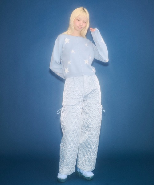 FEKETE（フェケテ）の「star quilted wide pants / 星柄キルティングワイドパンツ（カーゴパンツ・レディース・ベビーピンク/グレイッシュブルー・LARGE/MEDIUM/SMALL）」の11枚目の写真