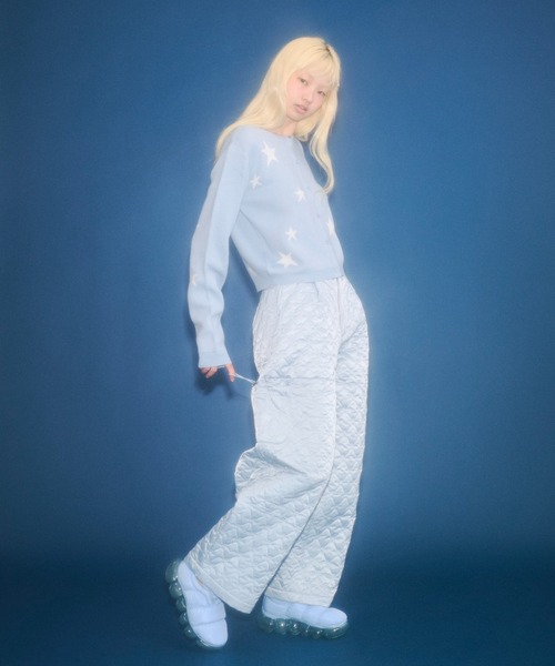 FEKETE（フェケテ）の「star quilted wide pants / 星柄キルティングワイドパンツ（カーゴパンツ・レディース・ベビーピンク/グレイッシュブルー・LARGE/MEDIUM/SMALL）」の12枚目の写真