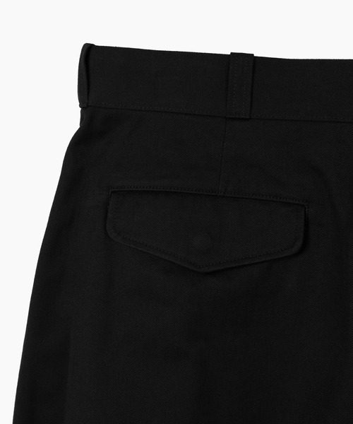 LAD MUSICIAN(ラッドミュージシャン)の「CORDURA CHINO STRAIGHT PANTS(チノパンツ・メンズ・ブラック・46/44/42)」の2枚目の写真