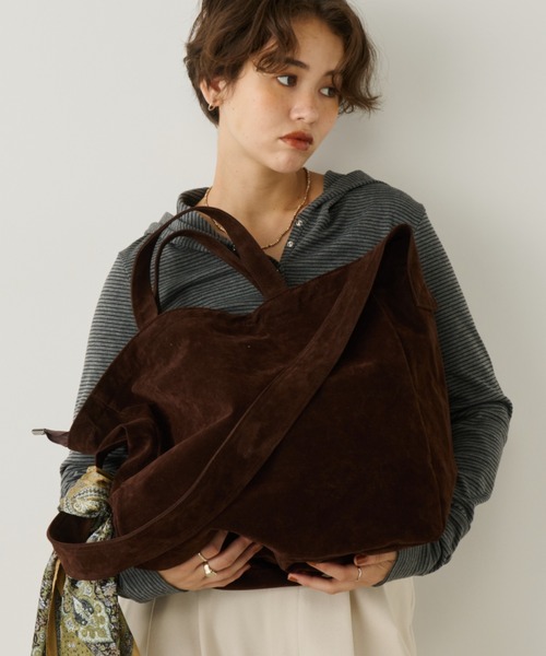 Unitage（ユニテージ）の「フェイクスウェードBIGトート（トートバッグ・レディース・ダークブラウン/ブラウン・FREE）」の6枚目の写真