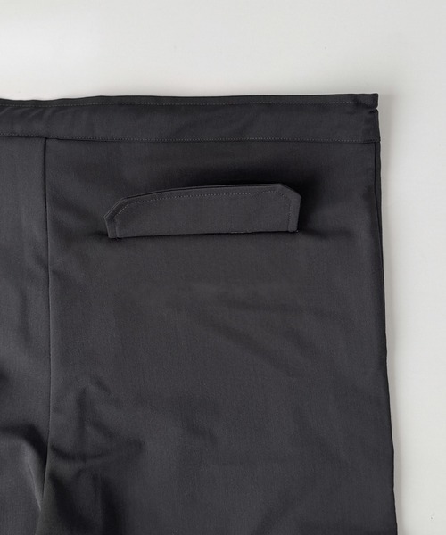 CANAL JEAN（キャナルジーン）の「diggity　ポリレーヨンカーゴイージーパンツ（その他パンツ・レディース・チャコールグレー・ONE SIZE）」の5枚目の写真