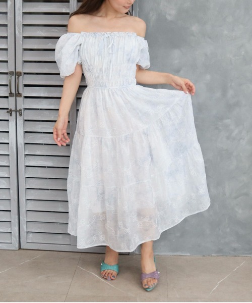 CECIL McBEE(セシルマクビー)の「バルーンスリーブティアードワンピース(ワンピース・レディース・ブルー/ピンク・MEDIUM)」の12枚目の写真