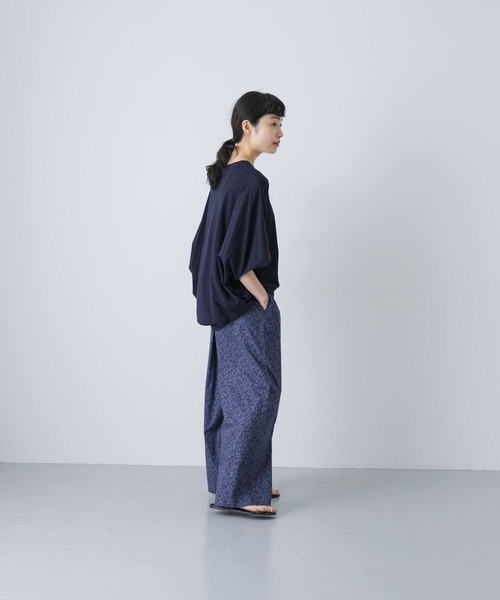 新品タグ付◉ BEIGE コットン小花柄イージーパンツ　かぐれ　DOORS カグレ かぐれ コットン小花柄イージーパンツ （BEIGE