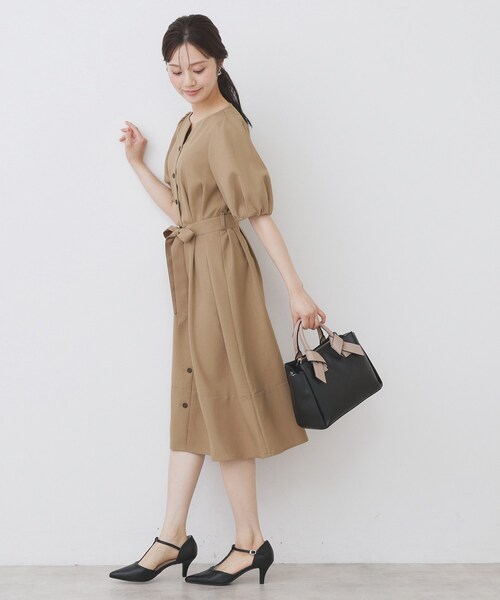 index（インデックス）の「タックパフスリーブワンピース【洗濯機洗い可/イージーアイロン】（ワンピース・レディース・ブラウン系その他/キャメル/ネイビー・42/40/38/36）」の7枚目の写真