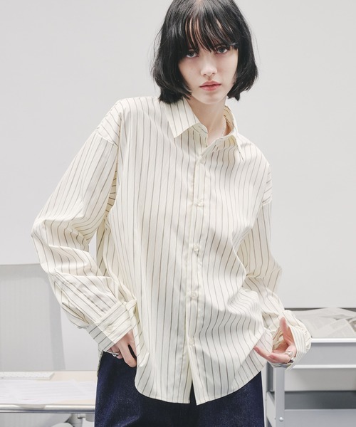 SELLE GLANT(セレグランテ)の「ASSORT BASIC REGULAR SHIRT/アソートベーシックレギュラーシャツ(シャツ/ブラウス・メンズ・アイボリー/ブルー・SMALL/MEDIUM/LARGE)」の2枚目の写真