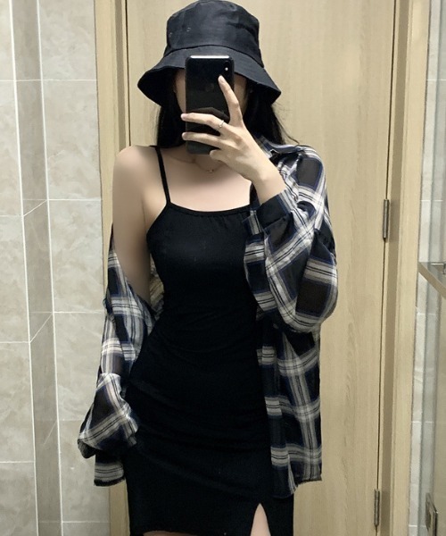 SHEPP(シープ)の「チェック柄 シアー ルーズシャツ【冷房・日焼け対策】(シャツ/ブラウス・レディース・ブルー/ブラック/ベージュ/ホワイト/レッド・F)」の12枚目の写真
