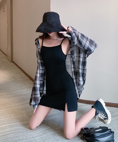 SHEPP(シープ)の「チェック柄 シアー ルーズシャツ【冷房・日焼け対策】(シャツ/ブラウス・レディース・ブルー/ブラック/ベージュ/ホワイト/レッド・F)」の10枚目の写真