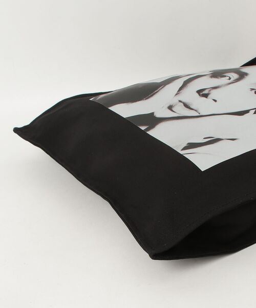 MEDICOM TOY(メディコムトイ)の「MLE 坂本龍一 「B-2 Unit」 TOTE BAG(トートバッグ・メンズ・ブラック・FREE)」の4枚目の写真