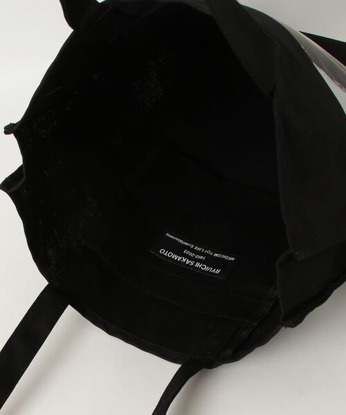 MEDICOM TOY(メディコムトイ)の「MLE 坂本龍一 「B-2 Unit」 TOTE BAG(トートバッグ・メンズ・ブラック・FREE)」の5枚目の写真