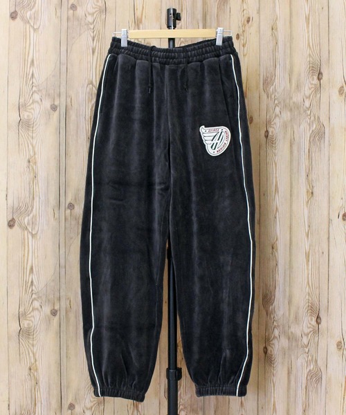 AVIREX(アヴィレックス)の「VELOUR PANTS 'A.C.D'(その他パンツ・メンズ・グリーン/ブラック・L/XL/XXL/M)」の3枚目の写真