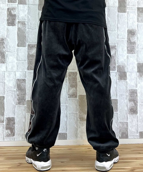 AVIREX(アヴィレックス)の「VELOUR PANTS 'A.C.D'(その他パンツ・メンズ・グリーン/ブラック・L/XL/XXL/M)」の17枚目の写真