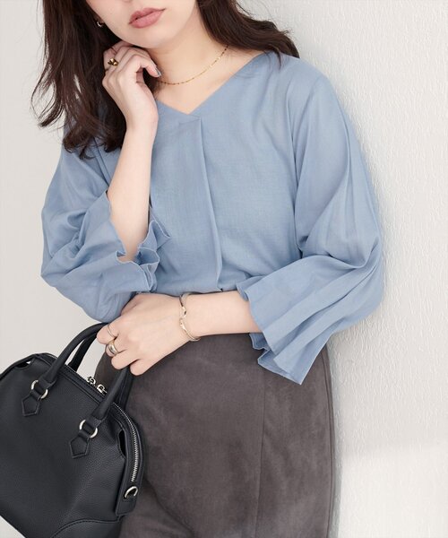 natural couture(ナチュラルクチュール)の「【WEB限定】麻レーヨンタック袖ブラウス(シャツ/ブラウス・レディース・オレンジ/その他1/アイボリー/サックスブルー/ブラック・FREE)」の3枚目の写真