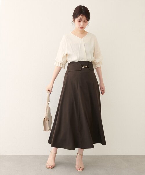 natural couture(ナチュラルクチュール)の「【WEB限定】麻レーヨンタック袖ブラウス(シャツ/ブラウス・レディース・オレンジ/その他1/アイボリー/サックスブルー/ブラック・FREE)」の6枚目の写真