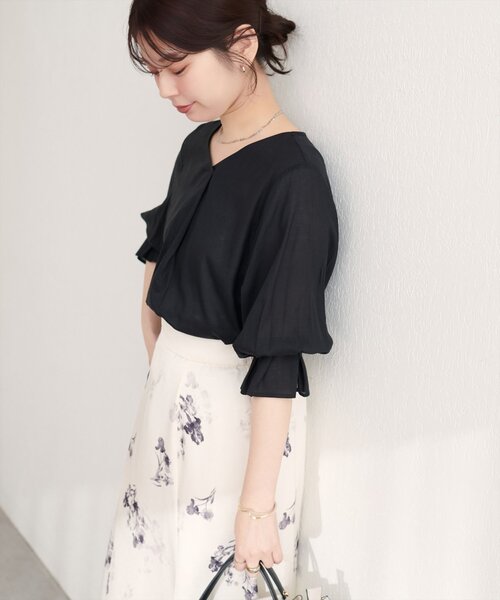 natural couture(ナチュラルクチュール)の「【WEB限定】麻レーヨンタック袖ブラウス(シャツ/ブラウス・レディース・オレンジ/その他1/アイボリー/サックスブルー/ブラック・FREE)」の11枚目の写真