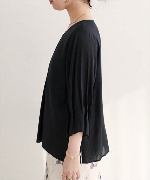 natural couture(ナチュラルクチュール)の「【WEB限定】麻レーヨンタック袖ブラウス(シャツ/ブラウス・レディース・オレンジ/その他1/アイボリー/サックスブルー/ブラック・FREE)」の12枚目の写真