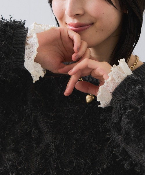 VIS（ビス）の「リボンヤーンフリンジニットプルオーバー（ニット/セーター・レディース・オフホワイト/チャコールグレー/ピンク系その他2・FREE）」の7枚目の写真