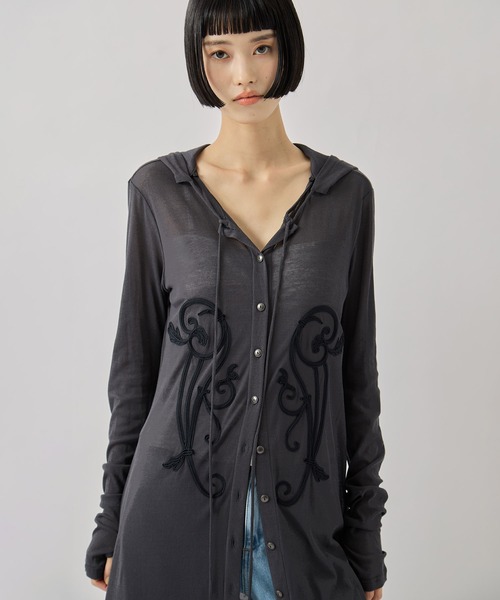 tanakadaisuke(タナカダイスケ)の「【tanakadaisuke/タナカダイスケ】《STUDIOUS別注》iron embroidery cotton sheer one-piece/エンブロイダリーコットンシアーワンピース(ワンピース・レディース・ブラック/グレー・FREE)」の5枚目の写真