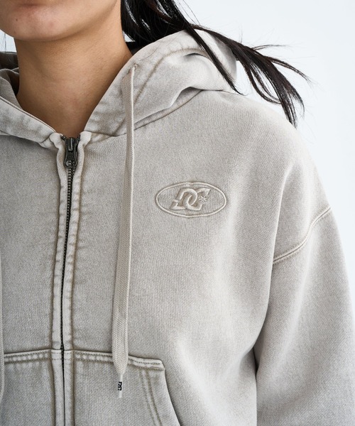 DC SHOES(ディーシーシューズ)の「25 WS HIDDEN SHORT Z/DCジップアップショート丈パーカー・フーディー(パーカー・レディース・ミント/アンティークシルバー/グレイッシュベージュ/ブラック系その他・MEDIUM/LARGE/SMALL)」の13枚目の写真