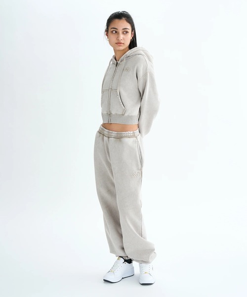DC SHOES(ディーシーシューズ)の「25 WS HIDDEN SHORT Z/DCジップアップショート丈パーカー・フーディー(パーカー・レディース・ミント/アンティークシルバー/グレイッシュベージュ/ブラック系その他・MEDIUM/LARGE/SMALL)」の10枚目の写真