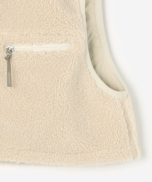 GYMPHLEX（ジムフレックス）の「Gymphlex | ライトボア ショートベスト WOMEN（その他アウター・レディース・オフホワイト/ダークグレー・14）」の13枚目の写真