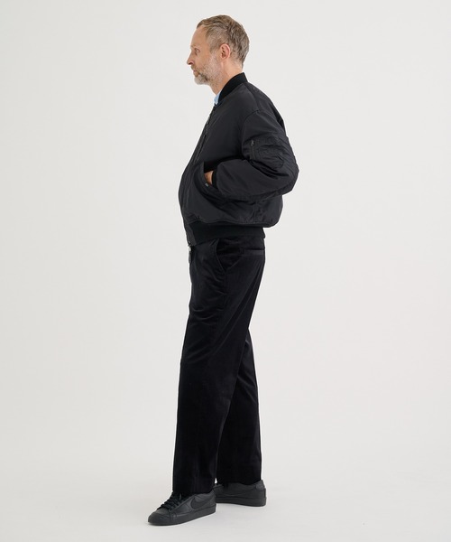 markaware(マーカウェア)の「【MARKAWARE/マーカウェア】FLAT TAPERED CHINO TROUSERS(チノパンツ・メンズ・ブラック・3/2/1)」の3枚目の写真
