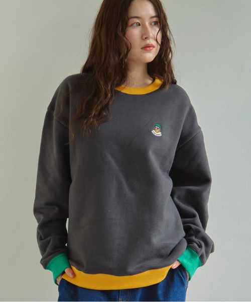 go slow caravan（ゴースローキャラバン）の「Duckster/ダックスター　OJISAN刺繍マルチカラー スウェット（スウェット・メンズ・グレー/ネイビー/ブラック/チャコールグレー・MEDIUM/LARGE/X-LARGE）」の2枚目の写真