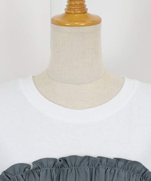BLUEEAST(ブルーイースト)の「シャーリングビスチェドッキングカットソー(Tシャツ/カットソー・レディース・グレー/ブラック・MEDIUM)」の10枚目の写真