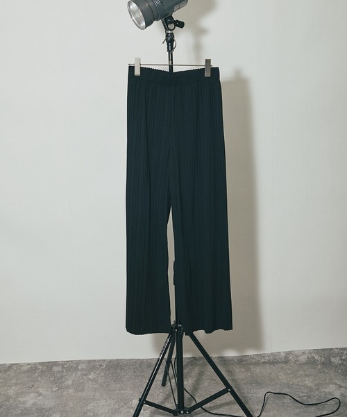 ANOTHER S(アナザーエス)の「プリーツパンツ(その他パンツ・レディース・ブラウン/ブラック/グレー・M)」の5枚目の写真