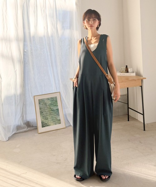 Java(ジャバ)の「《JaVaジャバコラボ》上品カットジョーゼットで大人のリラックス感♪Uネックオールインワン(サロペット/オーバーオール・レディース・アイボリー/ブラック/チャコール・X-LARGE/SMALL/MEDIUM/LARGE)」の10枚目の写真