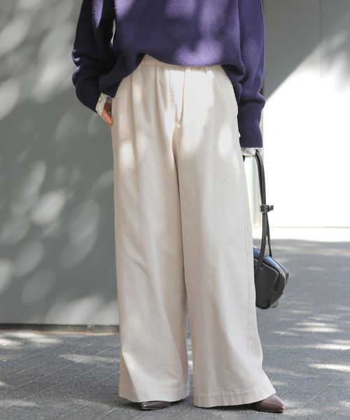 JOURNAL STANDARD relume（ジャーナルスタンダード　レリューム）の「《追加》コットンコーデュロイイージーワイド（その他パンツ・レディース・ピンク/カーキ/ホワイト・36/38）」の2枚目の写真