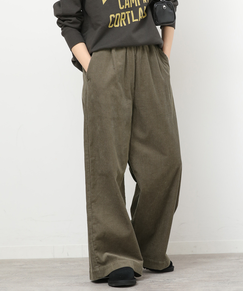 JOURNAL STANDARD relume（ジャーナルスタンダード　レリューム）の「《追加》コットンコーデュロイイージーワイド（その他パンツ・レディース・ピンク/カーキ/ホワイト・36/38）」の3枚目の写真