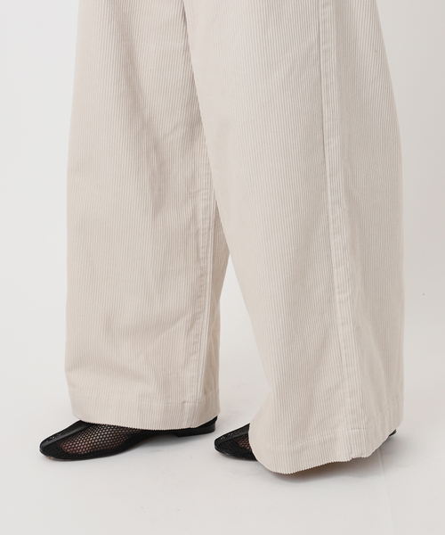 JOURNAL STANDARD relume（ジャーナルスタンダード　レリューム）の「《追加》コットンコーデュロイイージーワイド（その他パンツ・レディース・ピンク/カーキ/ホワイト・36/38）」の15枚目の写真