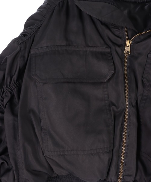 ANAP(アナップ)の「シャーリング スリーブ ショート ブルゾン(ブルゾン・レディース・ピンク/カーキ/ブラック・F)」の6枚目の写真