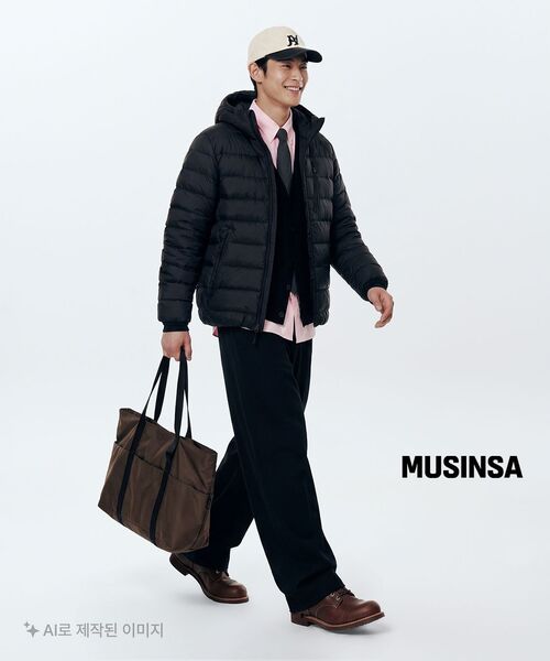 MUSINSA STANDARD（ムシンサスタンダード）の「[シティレジャー] フードパーカ ライトダウンジャケット [ブラック]（ダウンジャケット/コート・メンズ・その他・XX-LARGE/SMALL/MEDIUM/LARGE/X-LARGE）」の19枚目の写真