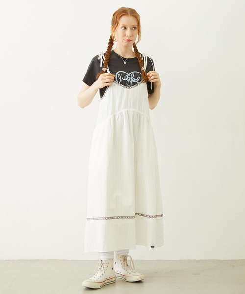 MILKFED.(ミルクフェド)の「TYROLEAN TAPE CAMI DRESS(ワンピース・レディース・オフホワイト/ライトブルー/ブラック・ONE SIZE)」の2枚目の写真