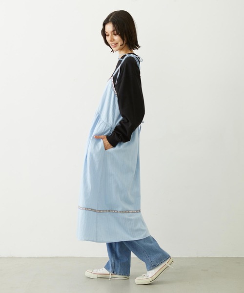 MILKFED.(ミルクフェド)の「TYROLEAN TAPE CAMI DRESS(ワンピース・レディース・オフホワイト/ライトブルー/ブラック・ONE SIZE)」の22枚目の写真