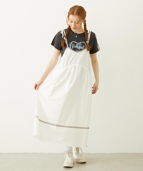 MILKFED.(ミルクフェド)の「TYROLEAN TAPE CAMI DRESS(ワンピース・レディース・オフホワイト/ライトブルー/ブラック・ONE SIZE)」の4枚目の写真