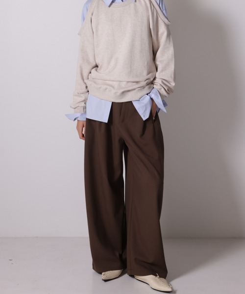 CHIGNON サイドタックワイドパンツ